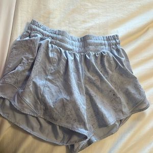 lululemon hotty hot shorts